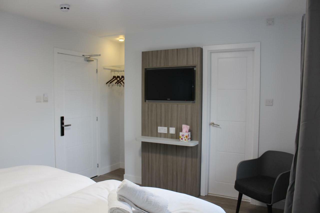 Sky Nights Hotel London Heathrow Hillingdon Esterno foto